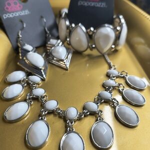 3 Pc Crisp White Silver Necklace with  Stretch Bracelet And Dangle Earrings